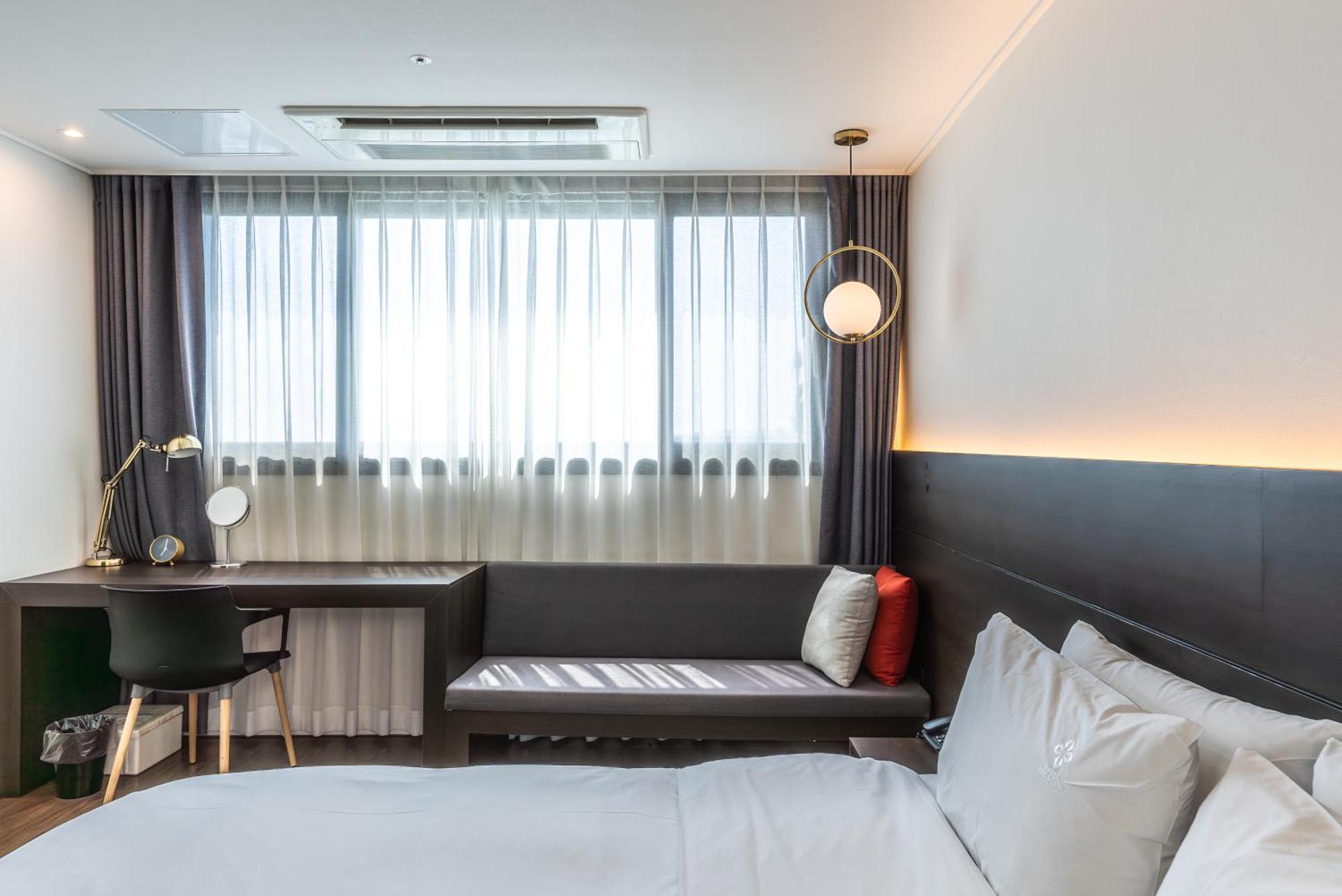 Hotel The Grang Jungmun Seogwipo Luaran gambar