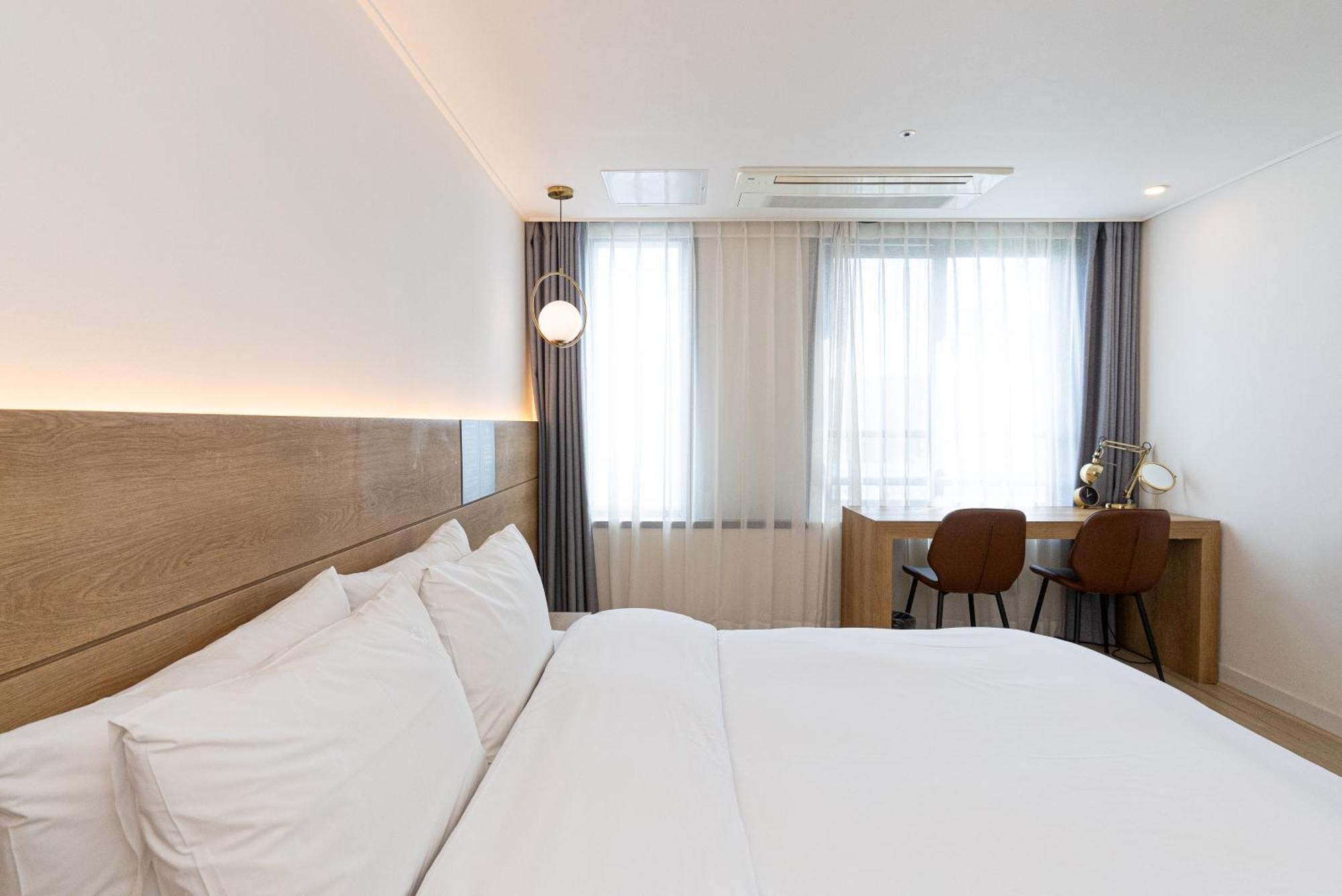 Hotel The Grang Jungmun Seogwipo Luaran gambar
