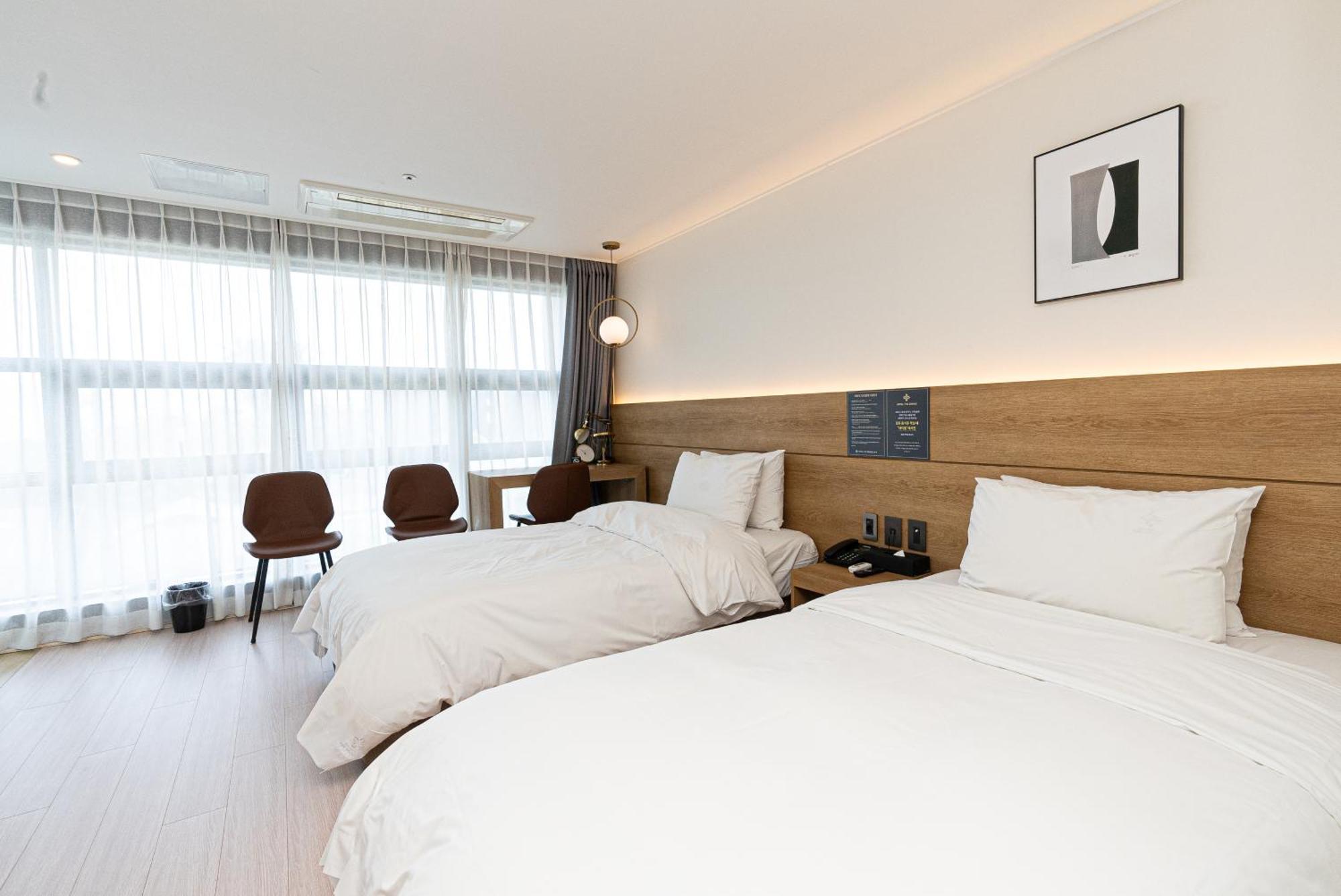 Hotel The Grang Jungmun Seogwipo Luaran gambar