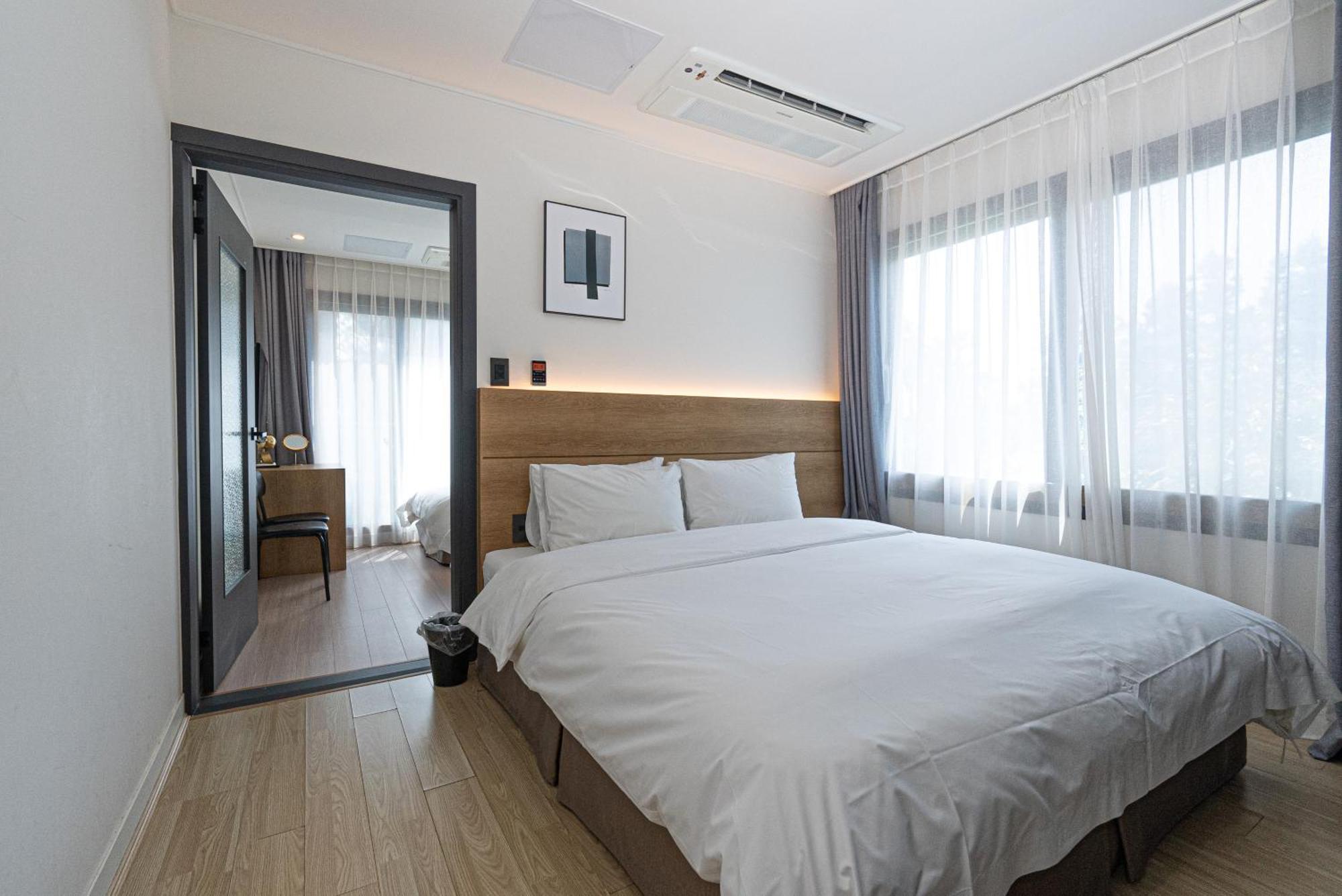 Hotel The Grang Jungmun Seogwipo Luaran gambar