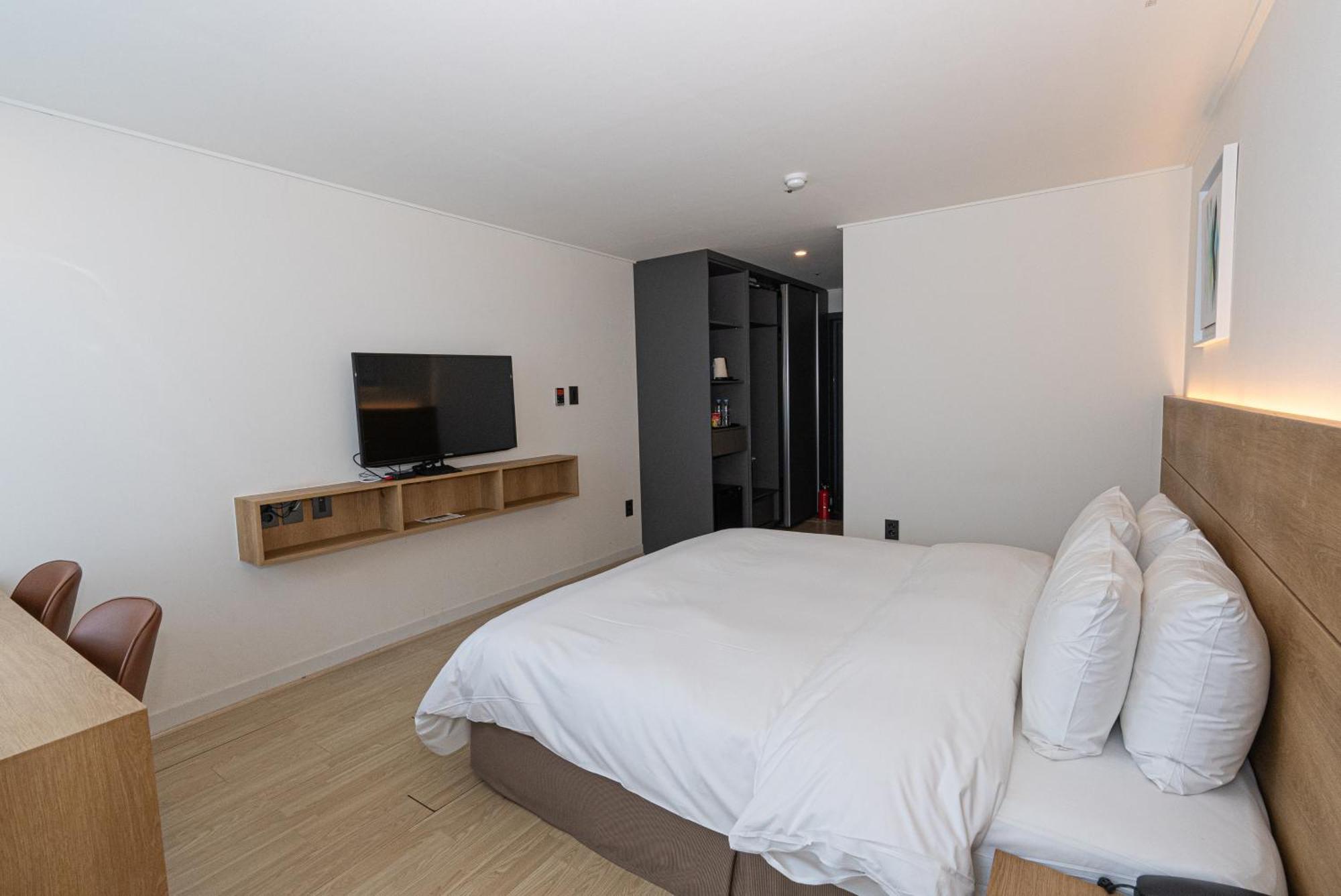 Hotel The Grang Jungmun Seogwipo Luaran gambar