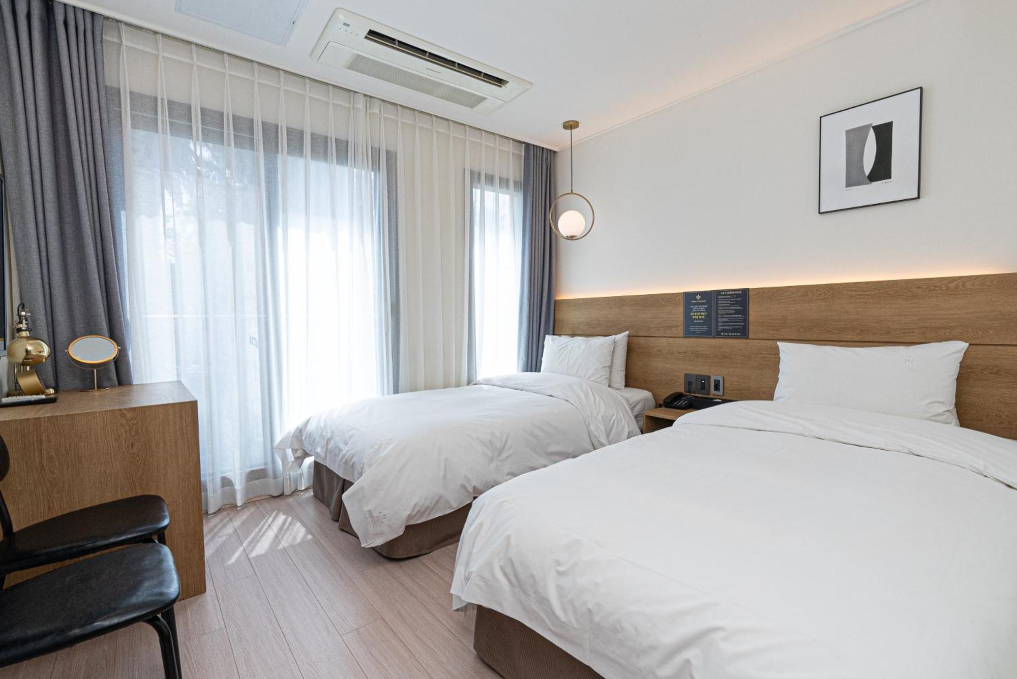 Hotel The Grang Jungmun Seogwipo Luaran gambar
